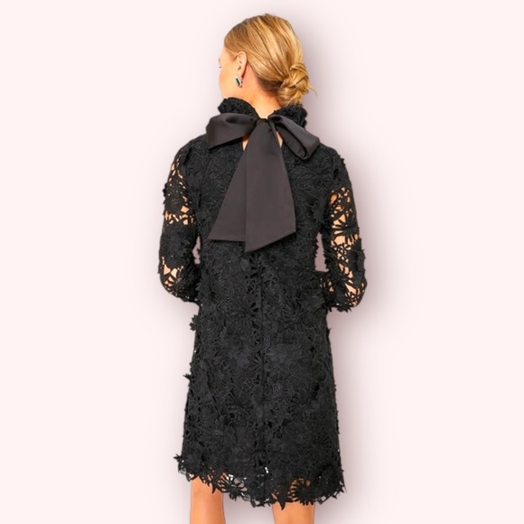 TUCKERNUCK Guipure Black Lace Daphne Dress With Bow Women’s L - Picture 4 of 10